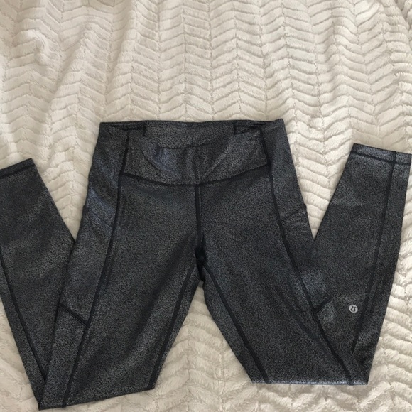 lululemon athletica Pants - Lululemon Metallic Speed Up Tight 🙌🏻